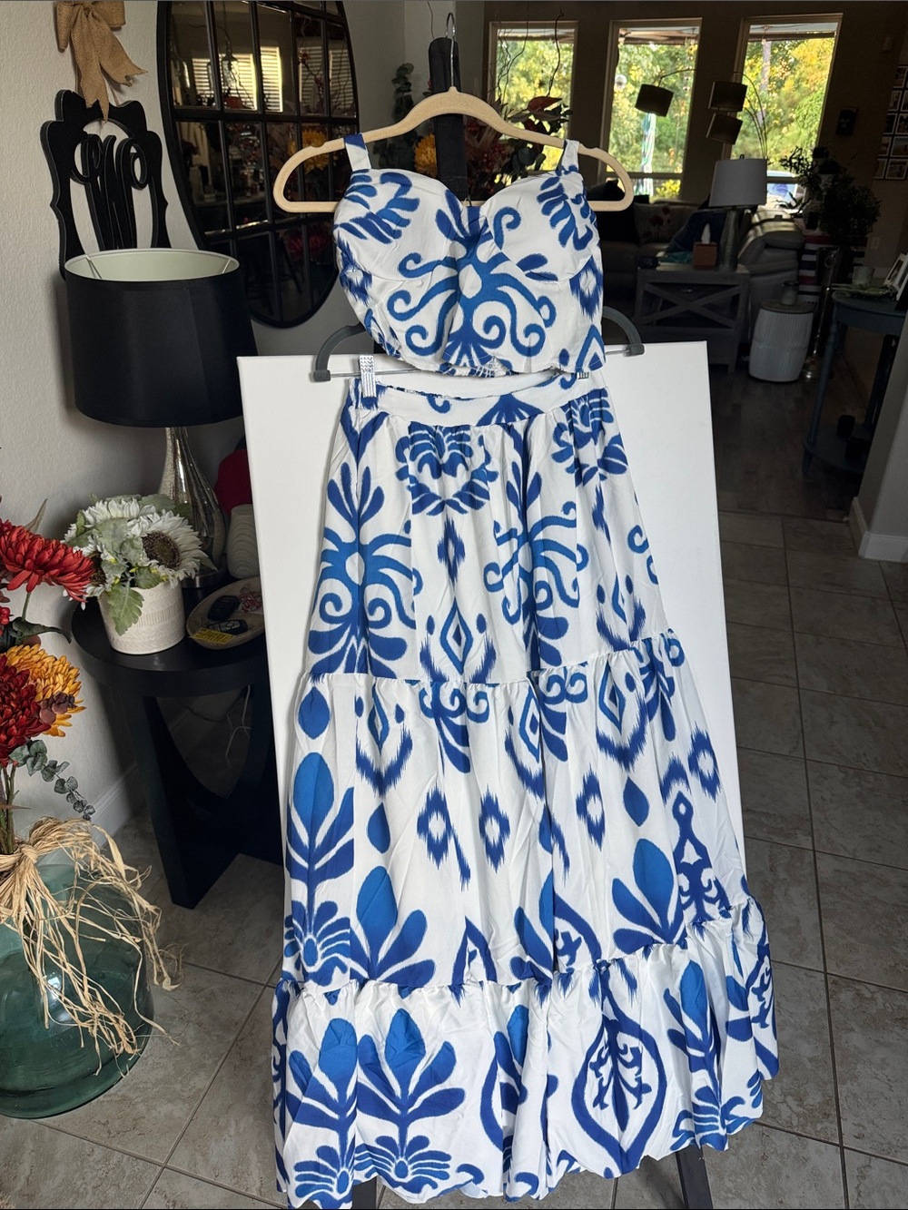 Halfhearted-Blue & White Strapless Printed elastic adjustable strapMaxi skirt